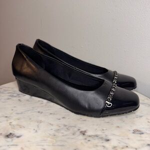 Anne Klein Iflex Wedges Size 10 M black Vegan Leather heels shoes